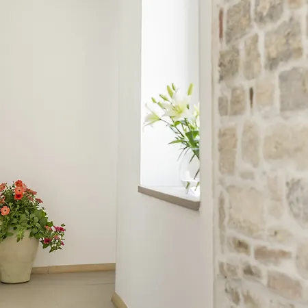 Centro Di Centri Rooms Split Exterior photo
