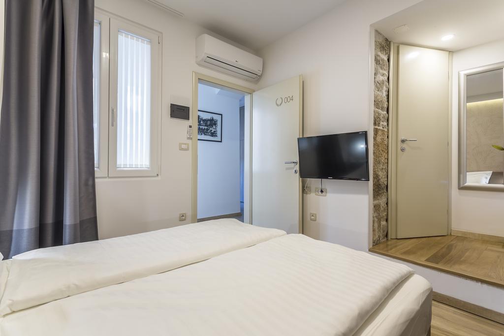 Centro Di Centri Guest house